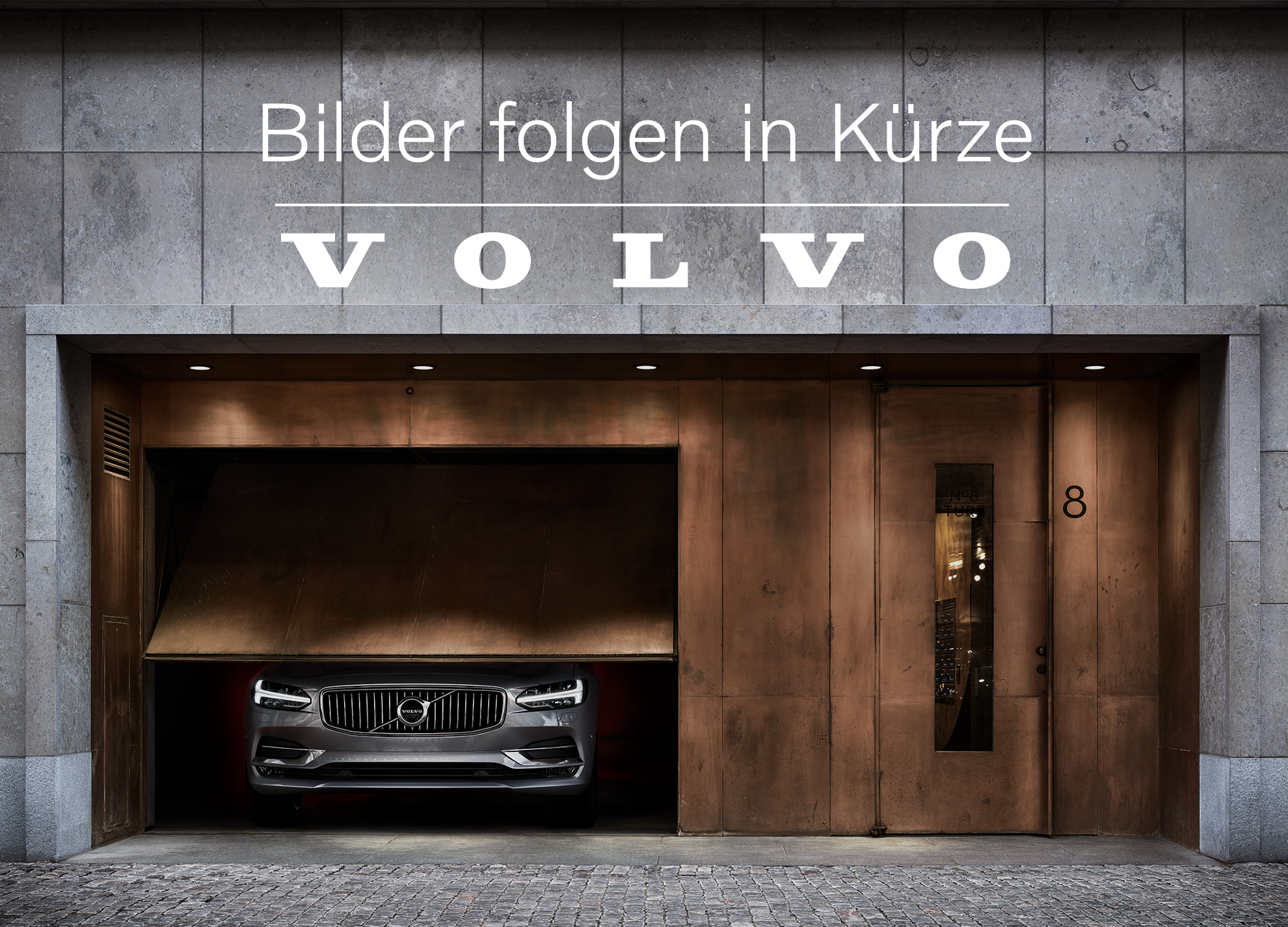Volvo  2.0 B4 MH Core AWD